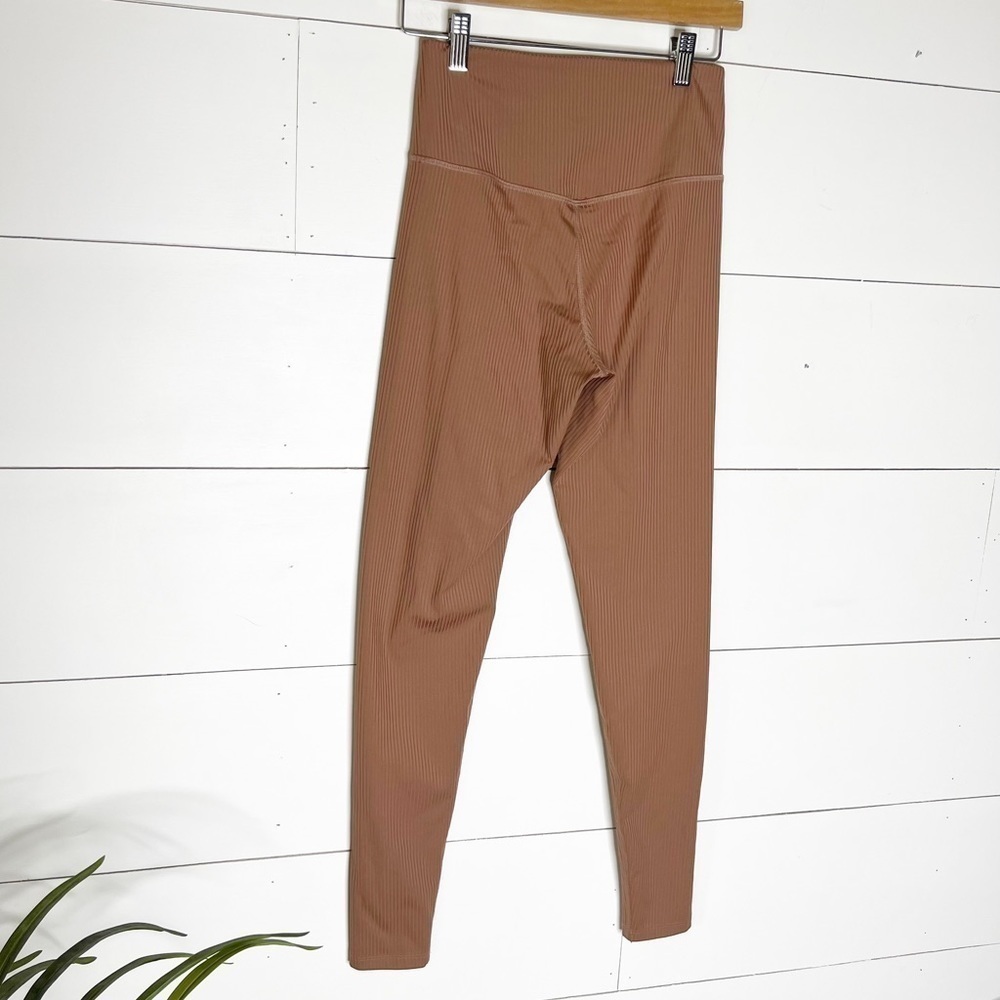 Girlfriend Collective Ribbed Legging - Picture 3 of 6